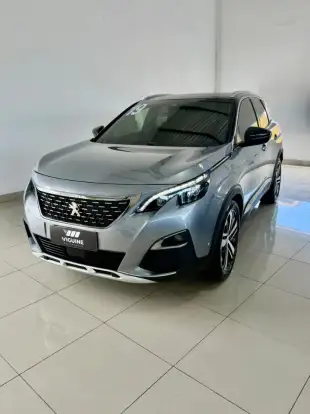 PEUGEOT-3008-2018