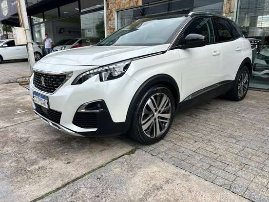 PEUGEOT-3008-2018