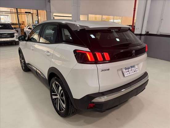 PEUGEOT-3008-1.6 GRIFFE THP 16V GASOLINA 4P AUTOMÁTICO PEUGEOT-3008-2018