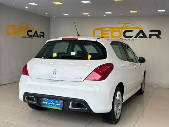 PEUGEOT-308-2012