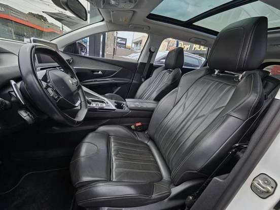 PEUGEOT-5008-1.6 GRIFFE PACK THP 16V GASOLINA 4P AUTOMÁTICO PEUGEOT-5008-2018
