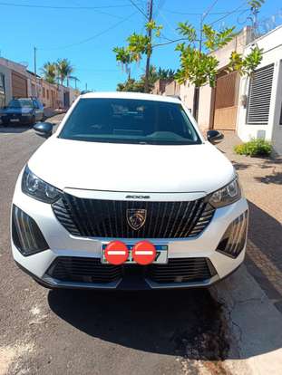 PEUGEOT-2008-2025