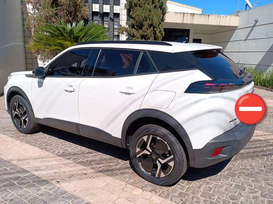 PEUGEOT-2008-1.0 TURBO 200 FLEX ACTIVE CVT PEUGEOT-2008-2025