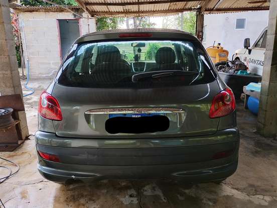 PEUGEOT-207-1.4 XR 8V FLEX 4P MANUAL PEUGEOT-207-2010