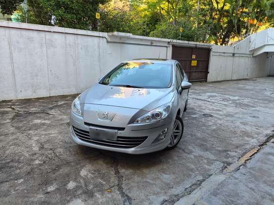 PEUGEOT-408-2013