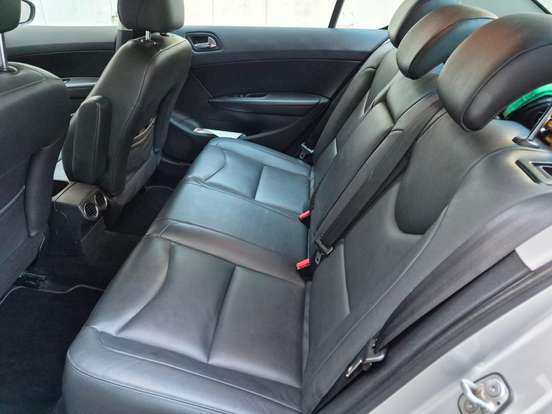 PEUGEOT-408-2013
