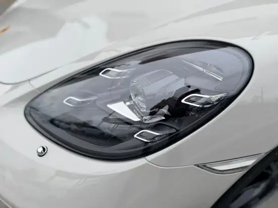 PORSCHE-718-2024