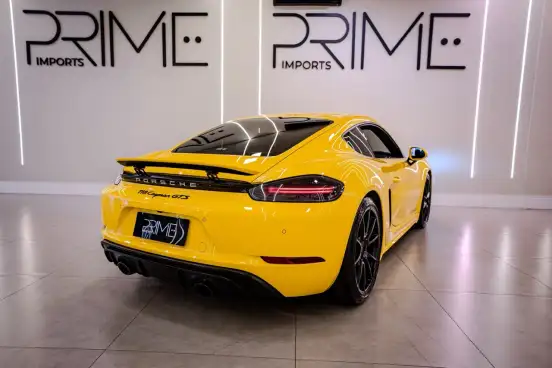 PORSCHE-718-2023