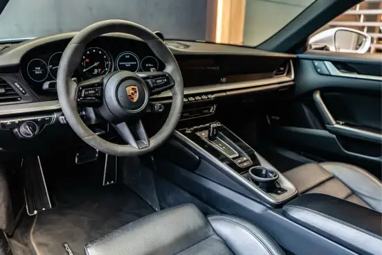 PORSCHE-911-2022