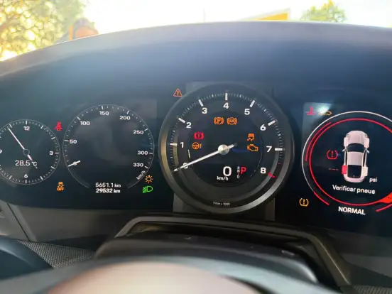 PORSCHE-911-2021