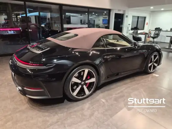 PORSCHE-911-2025