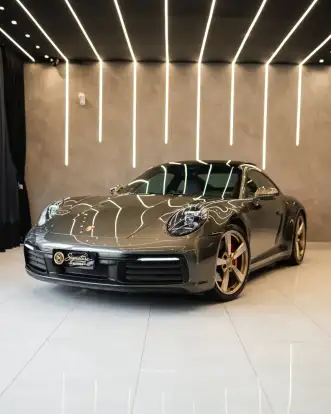 PORSCHE-911-2021