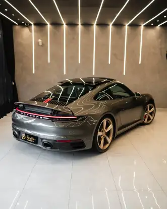 PORSCHE-911-2021