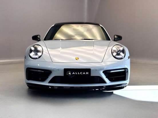 PORSCHE-911-2022