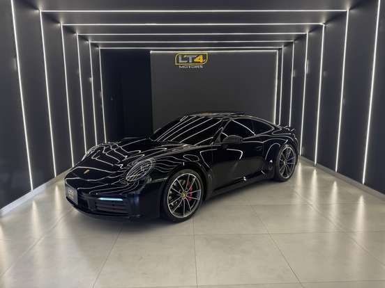 PORSCHE-911-2020