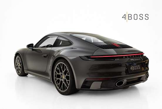 PORSCHE-911-2022