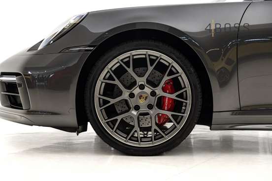 PORSCHE-911-2022