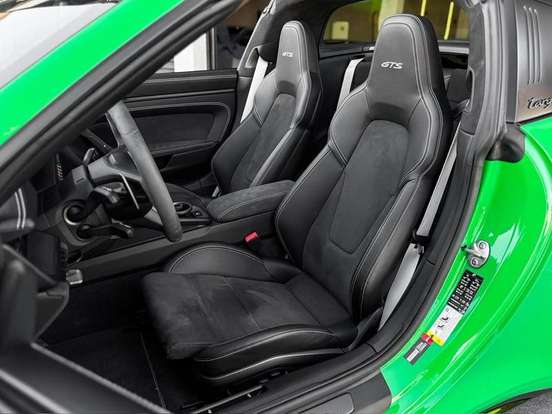 PORSCHE-911-3.0 24V H6 GASOLINA TARGA 4 GTS PDK PORSCHE-911-2022