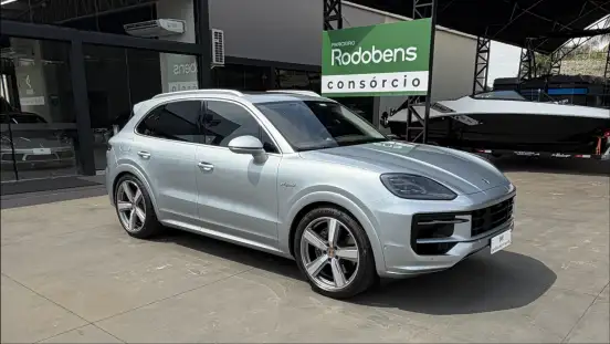 PORSCHE-CAYENNE-2025