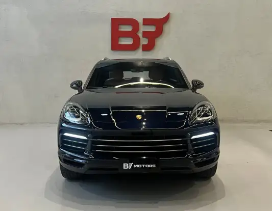 PORSCHE-CAYENNE-2019