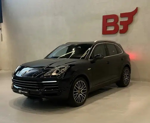 PORSCHE-CAYENNE-2019