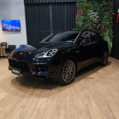 PORSCHE-CAYENNE-2022