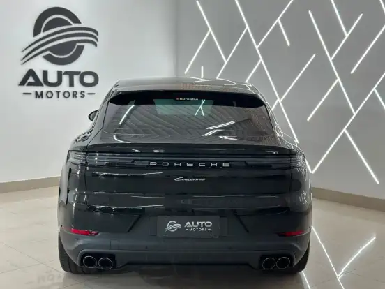 PORSCHE-CAYENNE-2025