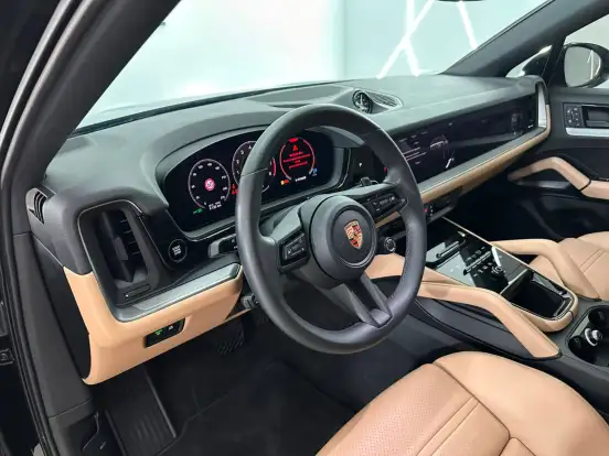 PORSCHE-CAYENNE-2025