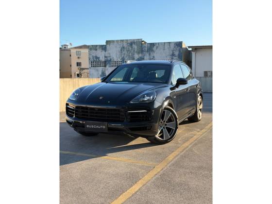 Porsche Cayenne 3.0 V6 E-Hybrid AWD Tiptronic S