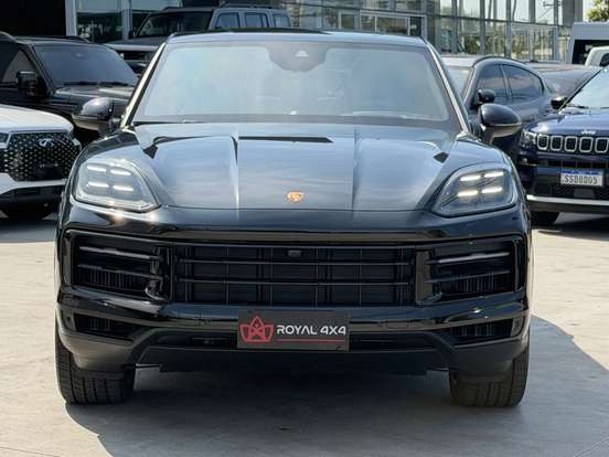 PORSCHE-CAYENNE-2025