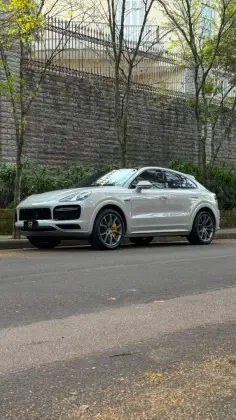 Porsche Cayenne 4.0 V8 E-Hybrid Turbo S Coupé AWD Tiptronic S
