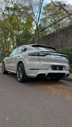 PORSCHE-CAYENNE-2023
