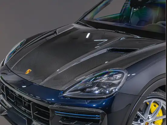 PORSCHE-CAYENNE-2022