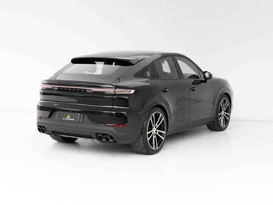 PORSCHE-CAYENNE-2024