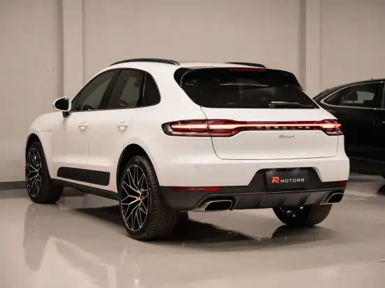 PORSCHE-MACAN-2019