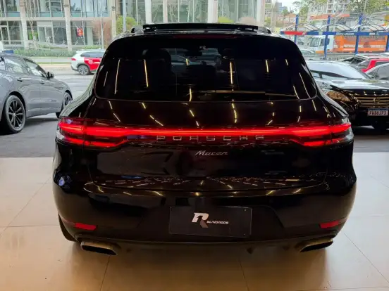 PORSCHE-MACAN-2.0 16V GASOLINA 4P AUTOMÁTICO PORSCHE-MACAN-2021
