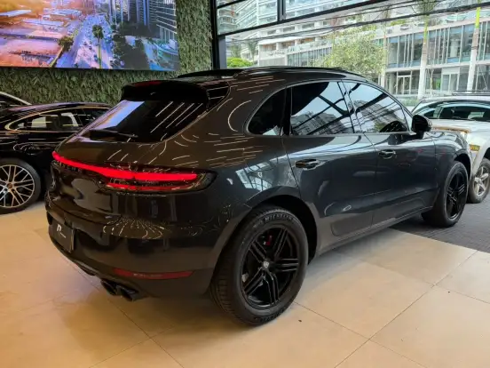 PORSCHE-MACAN-2.0 16V GASOLINA 4P AUTOMÁTICO PORSCHE-MACAN-2019