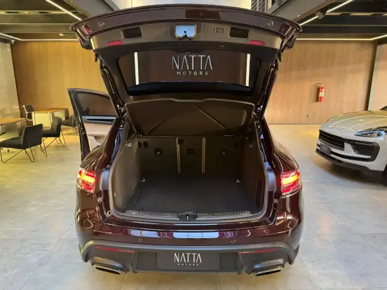 PORSCHE-MACAN-2024