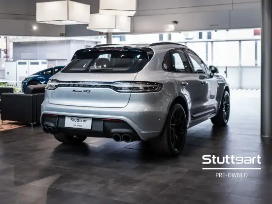 PORSCHE-MACAN-2022