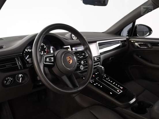 PORSCHE-MACAN-2023
