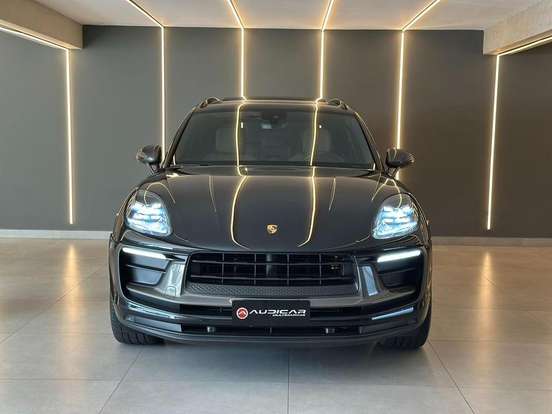 PORSCHE-MACAN-2024
