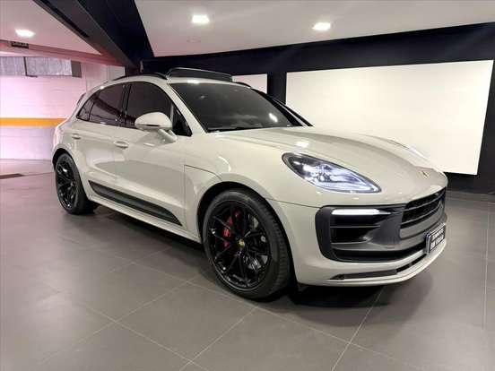 PORSCHE-MACAN-2024