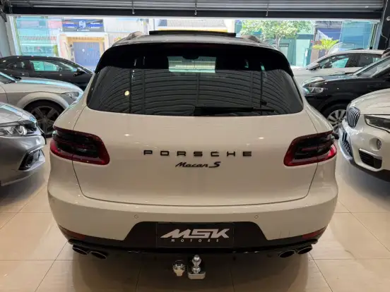 PORSCHE-MACAN-2014