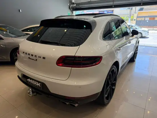 PORSCHE-MACAN-2014