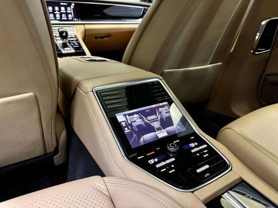 PORSCHE-PANAMERA-2022