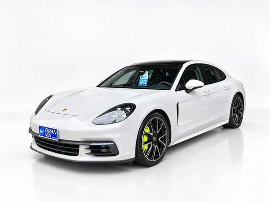PORSCHE-PANAMERA-2020