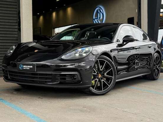 PORSCHE-PANAMERA-2019