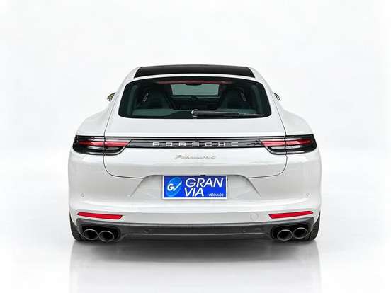 PORSCHE-PANAMERA-2020