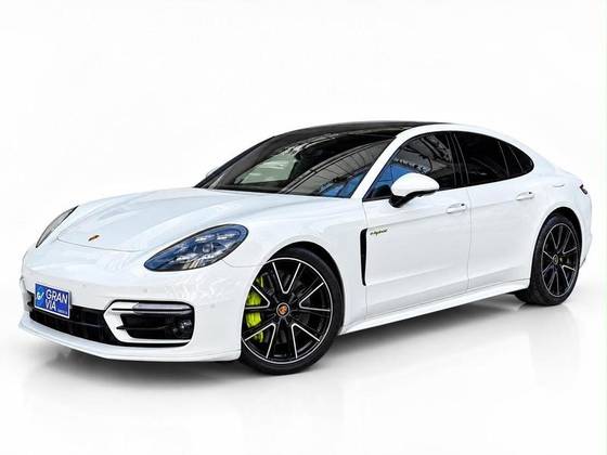 PORSCHE PANAMERA 2.9 V6 E-HYBRID 4 PLATINUM EDITION PDK