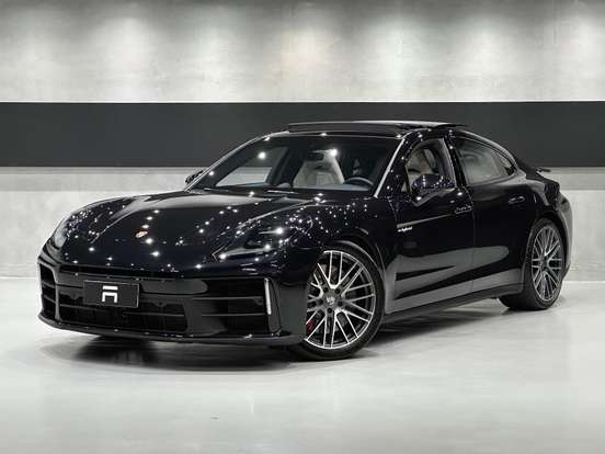 PORSCHE-PANAMERA-2024